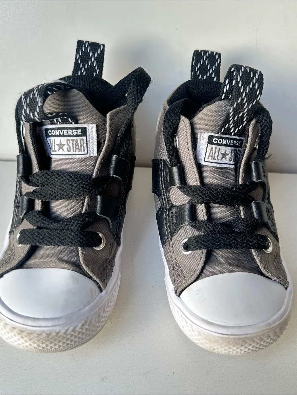 Converse All Star Toddler Gray Black High Top Sneakers Kids US 5 Hook Loop EUC